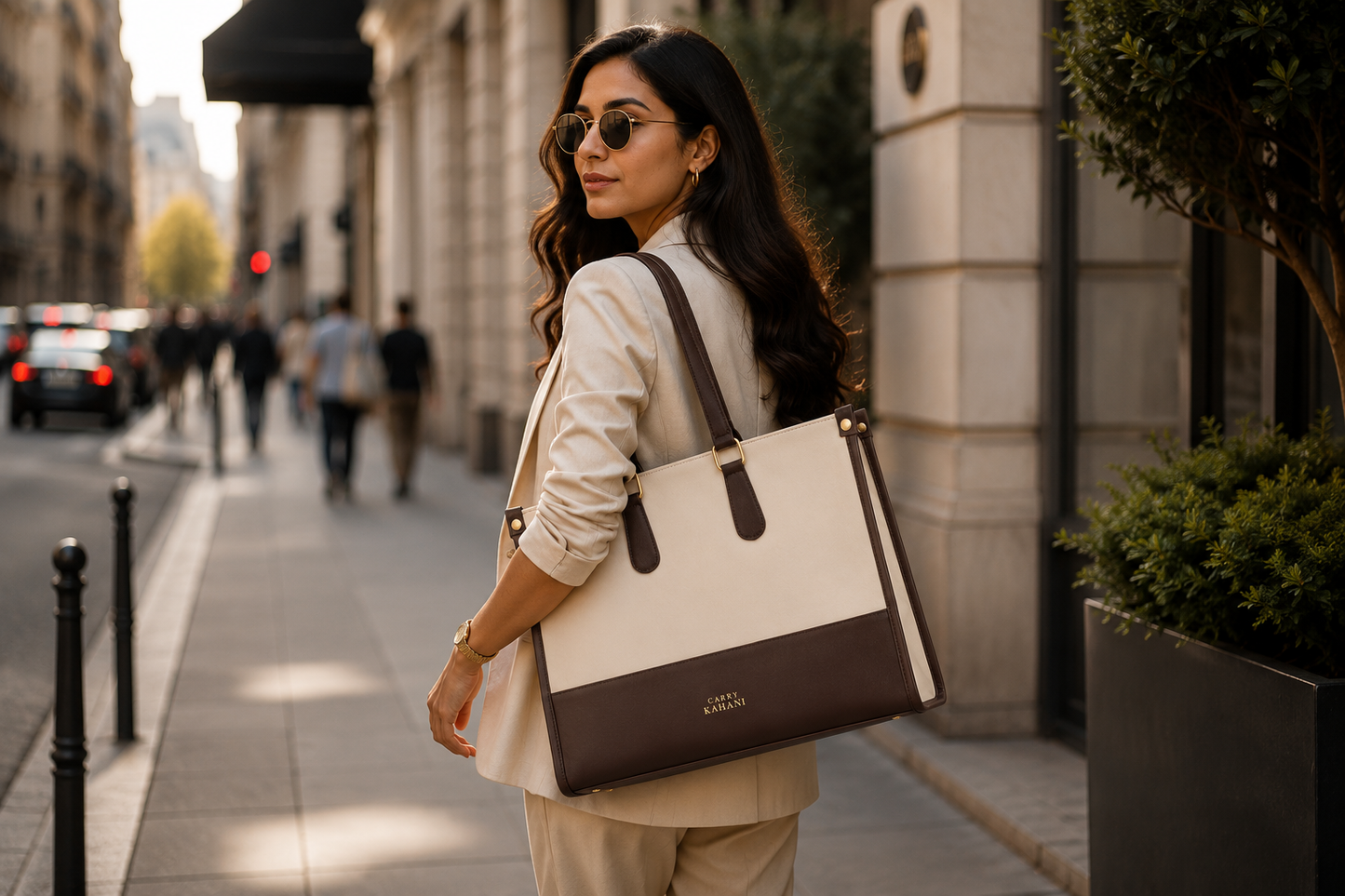 Mocha Story Classic Tote